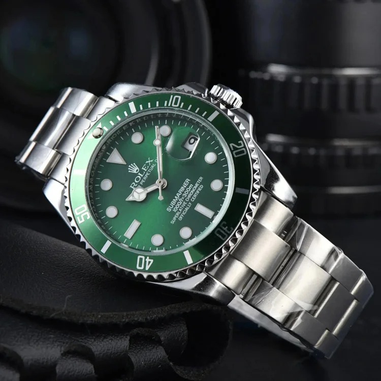 One watch, hundreds of attitudes (Rolex)