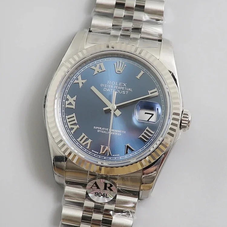 m3￥600-2300 Fashionable and versatile watch