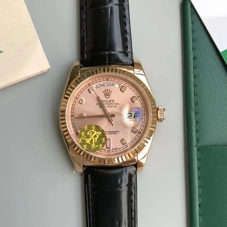 m5￥600 Fashionable and versatile watch