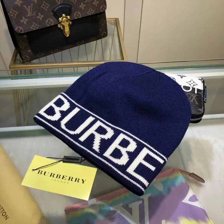 Special items of fashion hats are not returnable