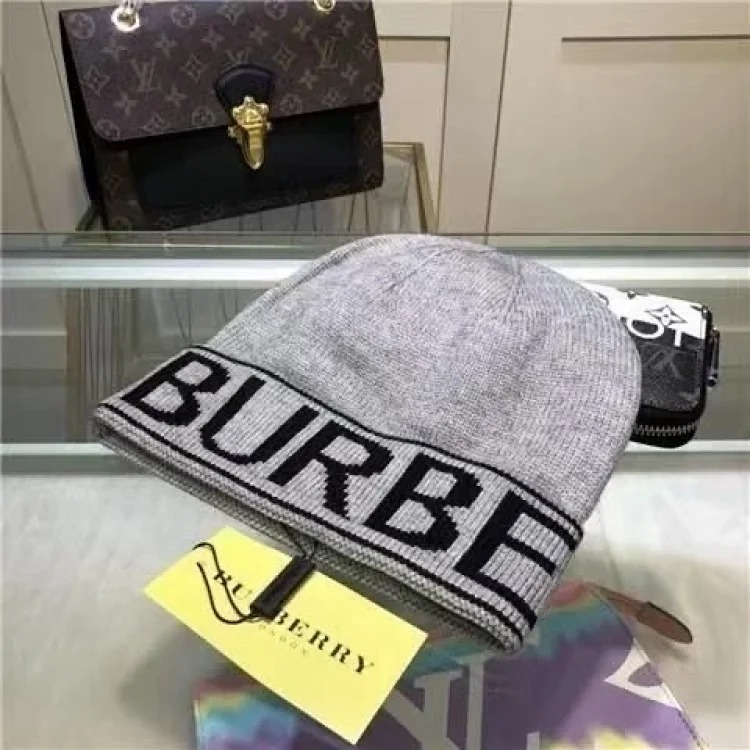 Special items of fashion hats are not returnable