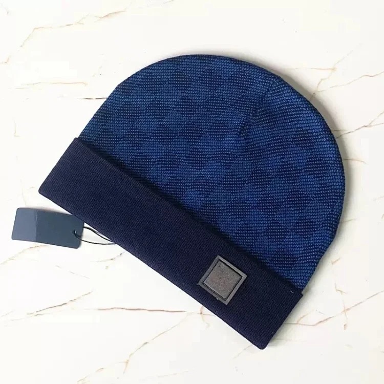 Special items of fashion hats are not returnable