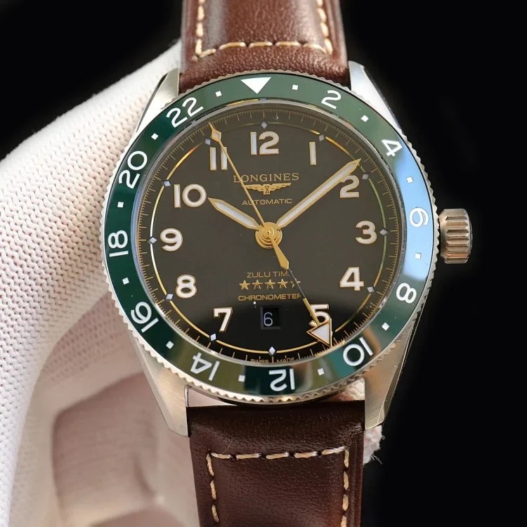 m7￥750 fashionable and versatile watch
