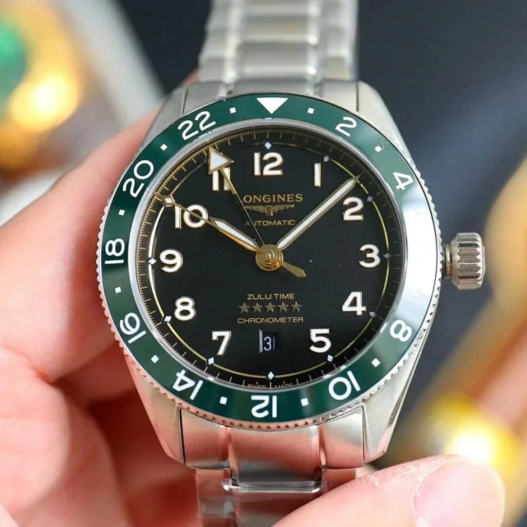 m7￥750 fashionable and versatile watch