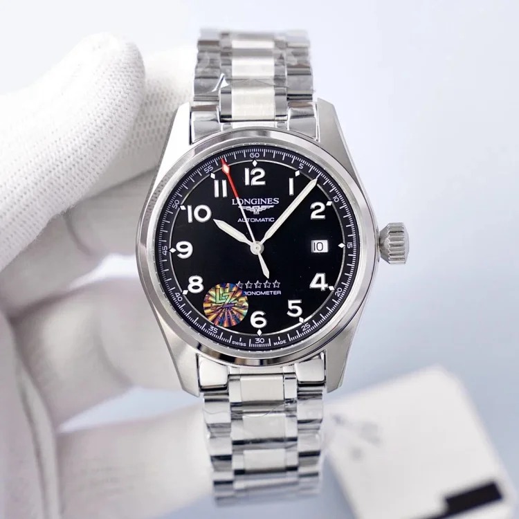 m7￥750 fashionable and versatile watch