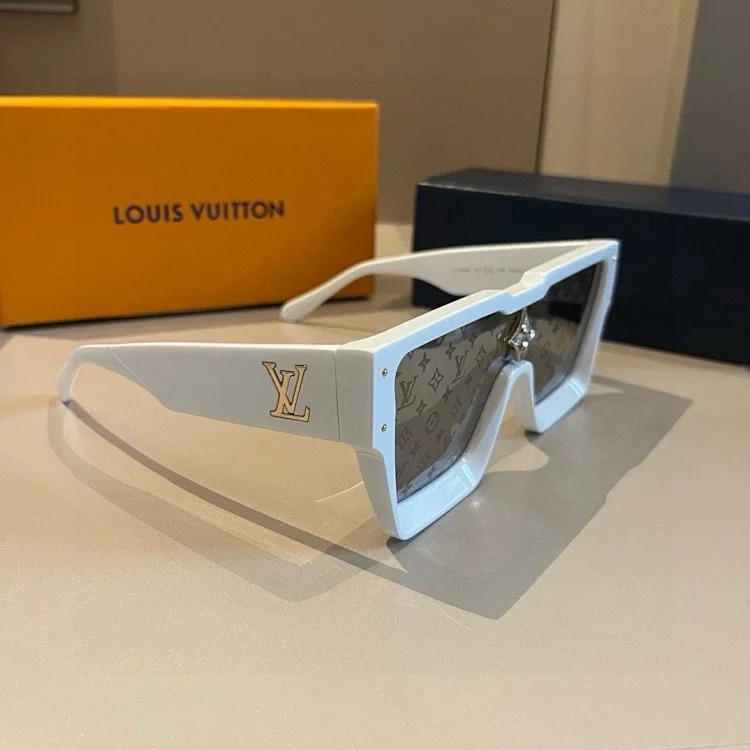 L Sunglasses Collection