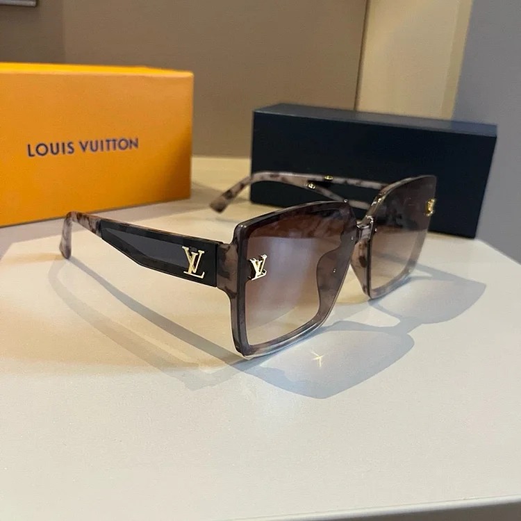 L Sunglasses Collection