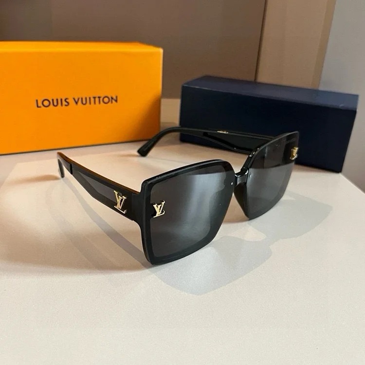 L Sunglasses Collection
