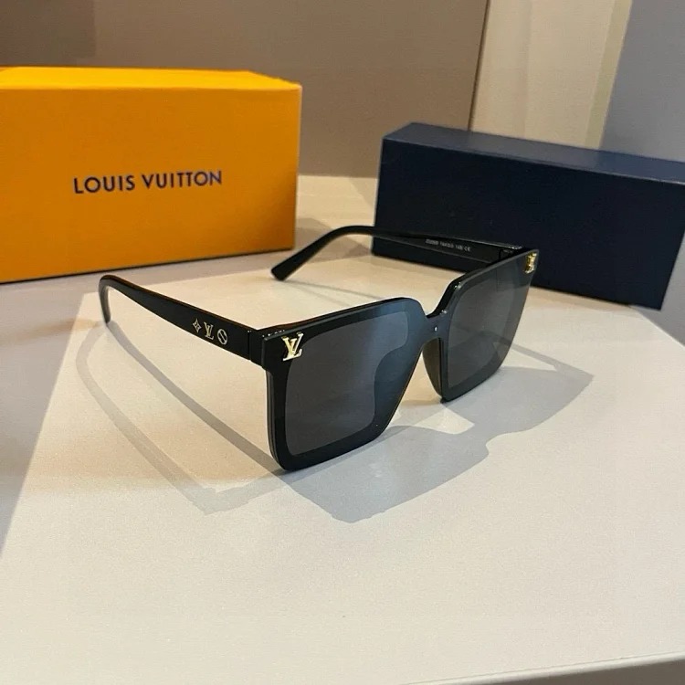 L Sunglasses Collection