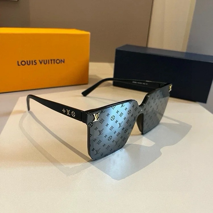 L Sunglasses Collection