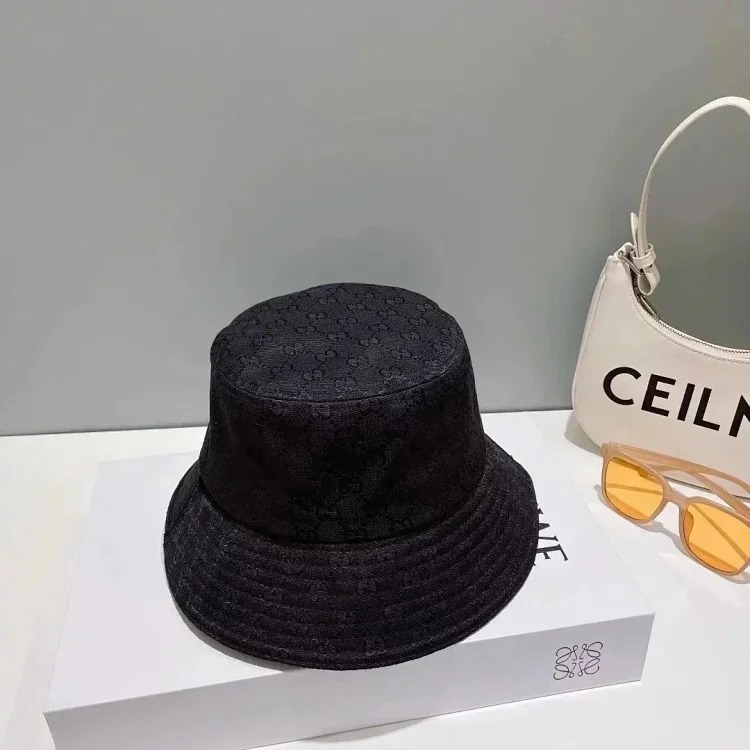 hat