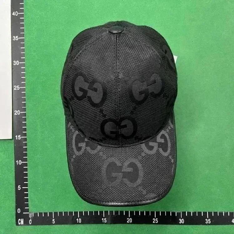 hat