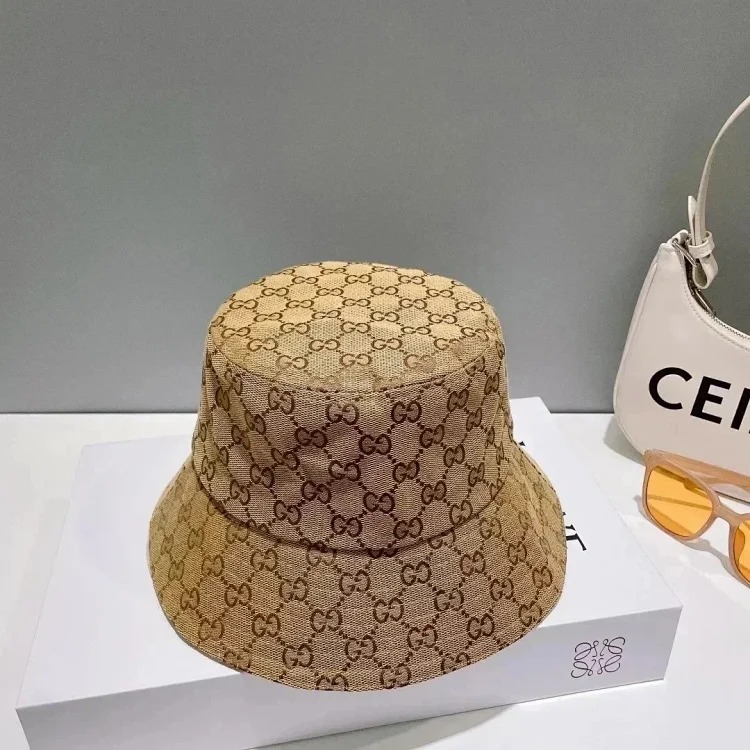 hat