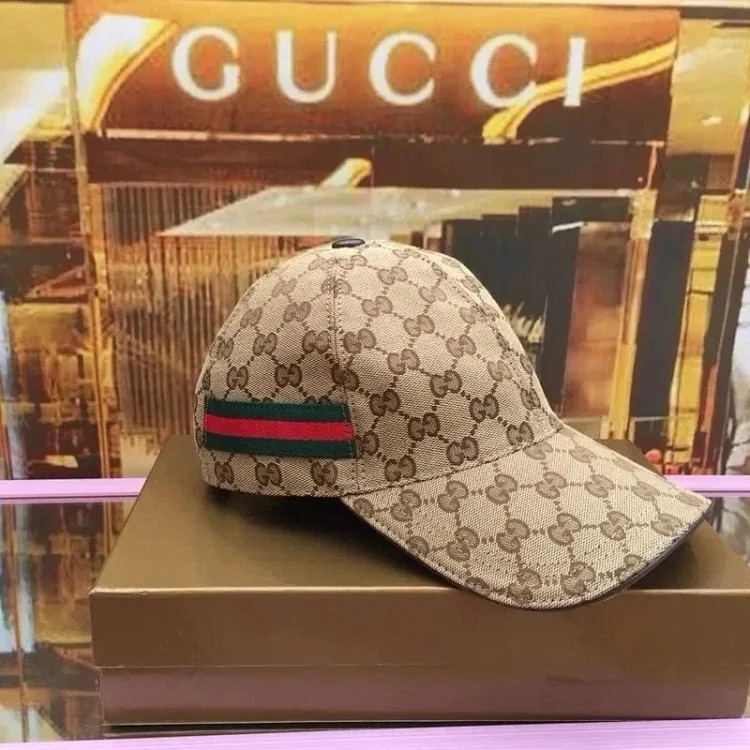 hat