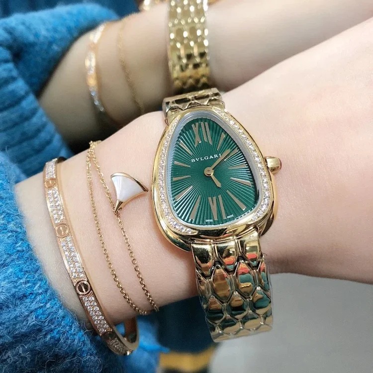 ￥680-980 Fashionable and versatile watch