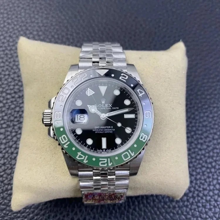 Watch LO01