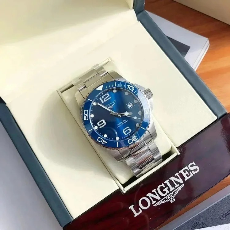 Watch LO01