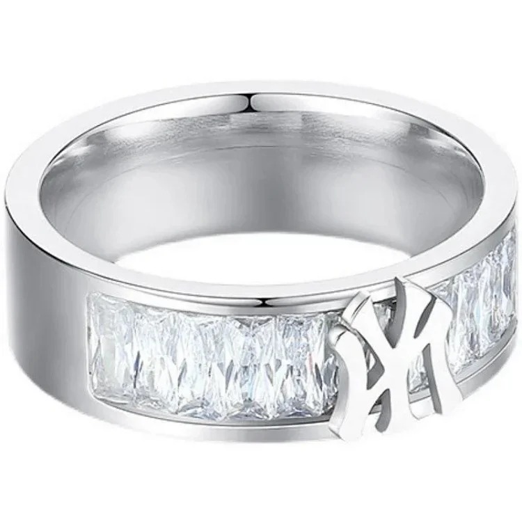 L micro fish bracelet