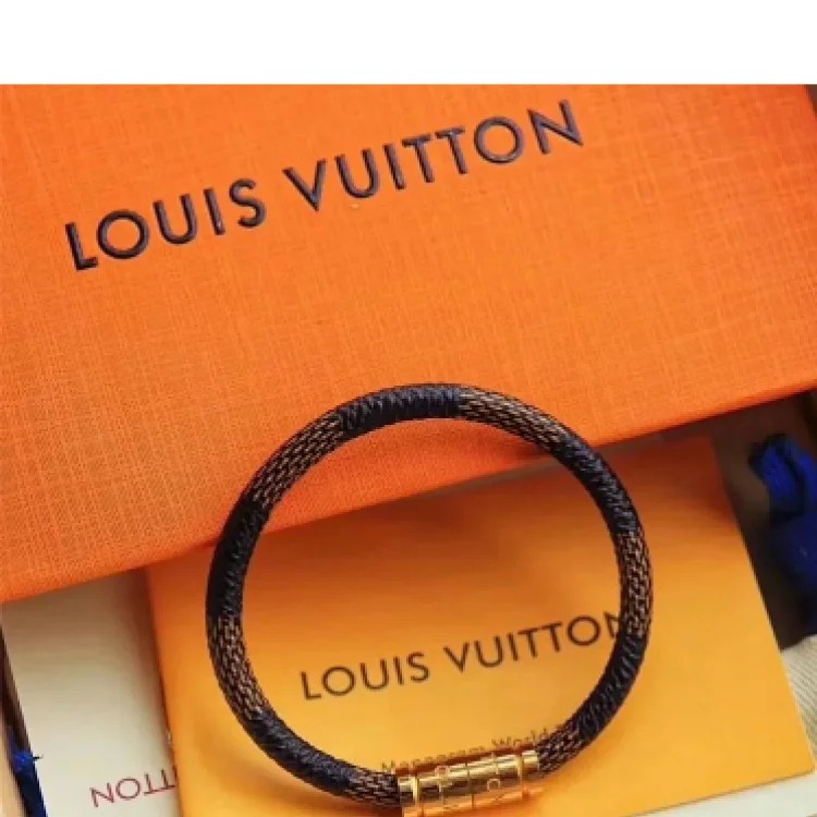 L micro fish bracelet