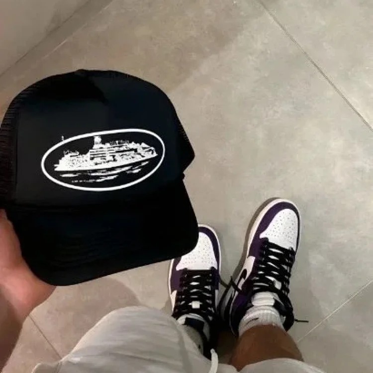 Fashionable baseball cap 01
