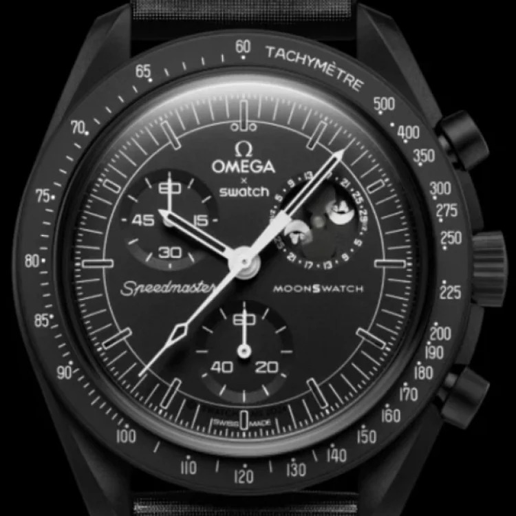New fashionable and versatile watch-022