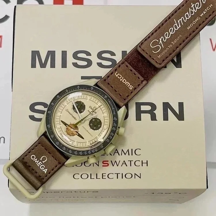 New fashionable and versatile watch-022