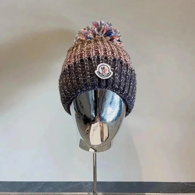 m hat