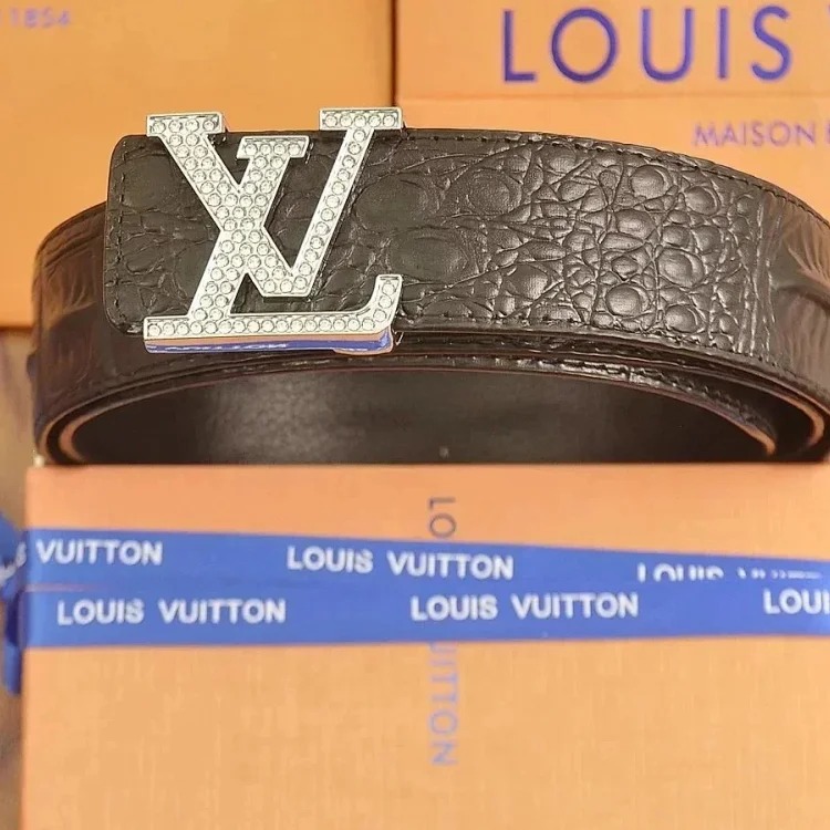 Premium Fashion Accessory 001