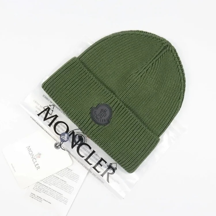 Outdoor knitted hat