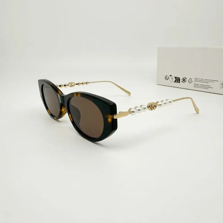 Fashion Trendy Sunglasses 032