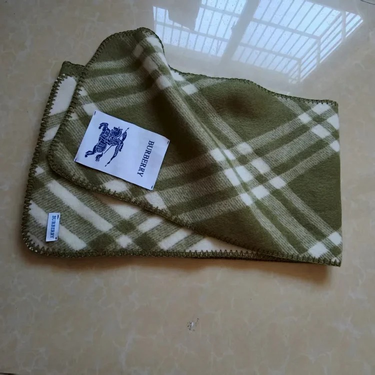 High Quality Fashion Trend Scarf 02