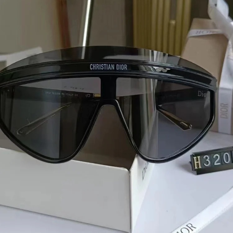New Fashion Versatile Sunglasses