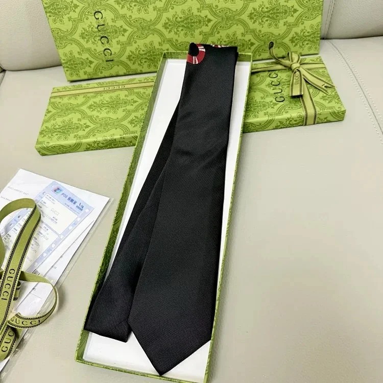 GU CCI Tie