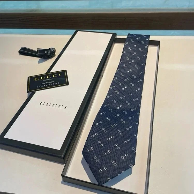 GU CCI Tie