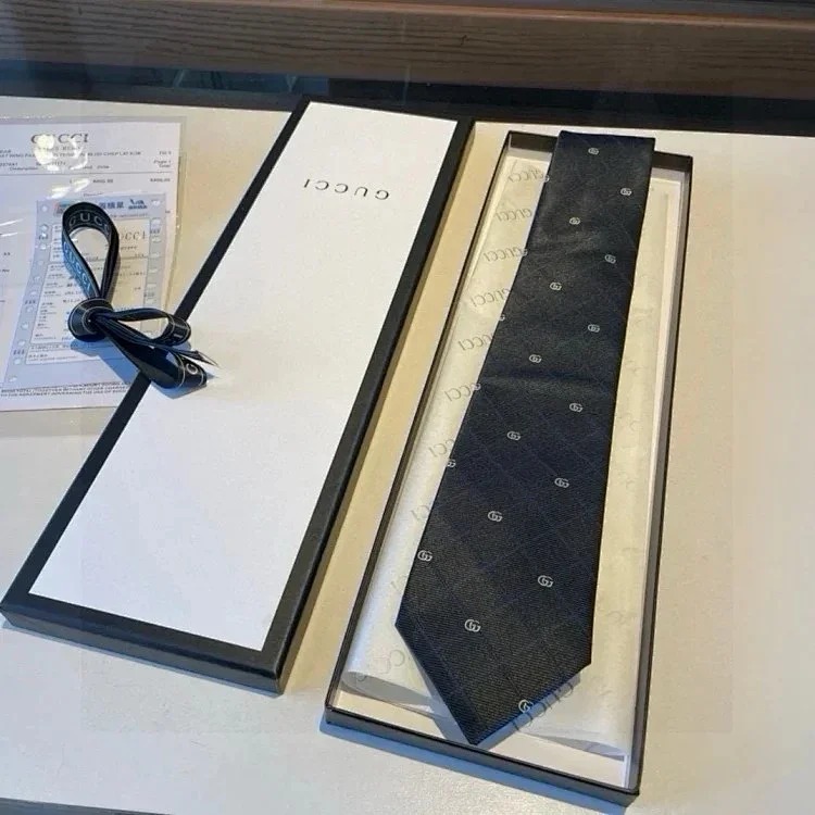 GU CCI Tie
