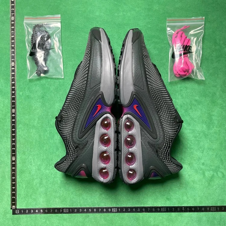 L7W sports air shoes