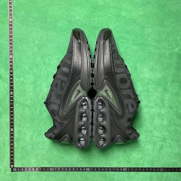 L7W sports air shoes