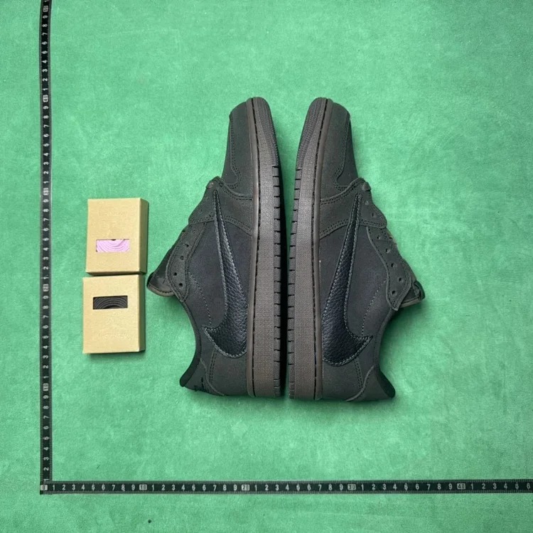 GZ casual sneakers