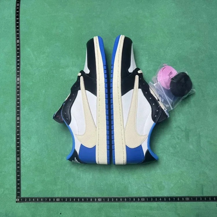 GZ casual sneakers