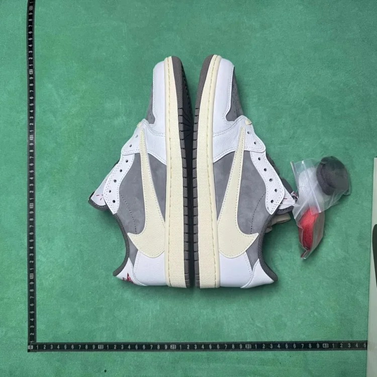 GZ casual sneakers